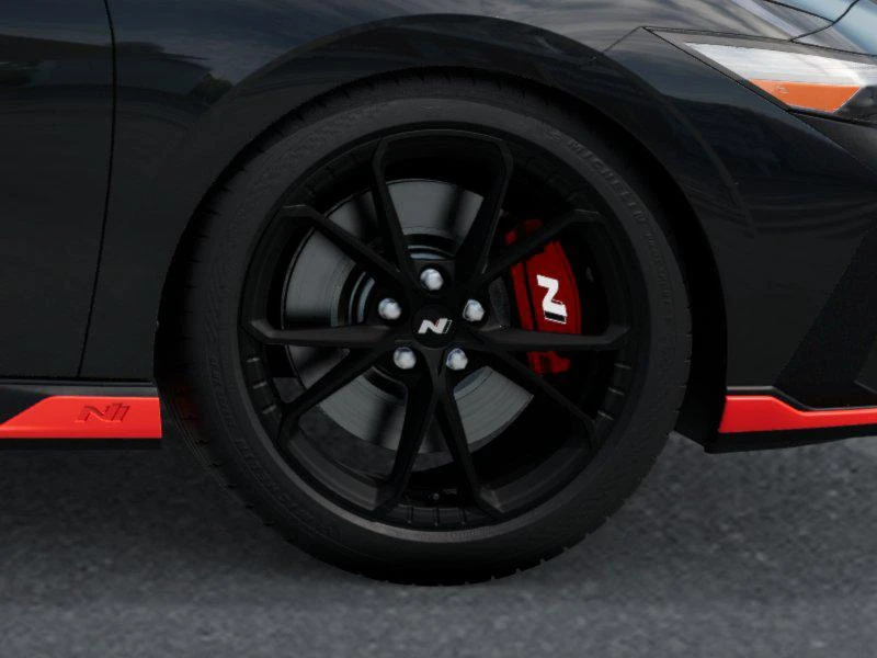 2026 Hyundai Elantra - Image 8 of 17