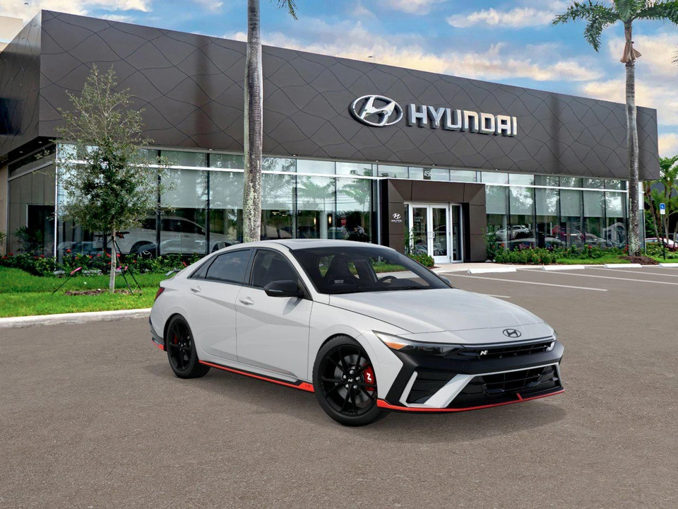 2026 Hyundai Elantra - Image 2 of 17