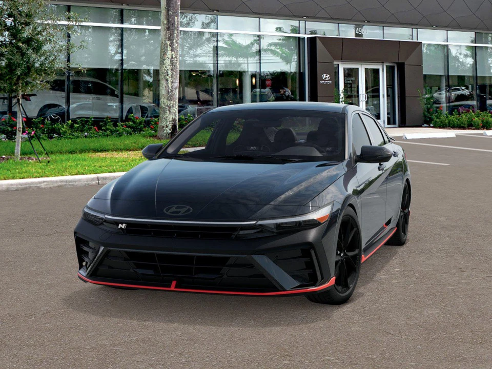 2026 Hyundai Elantra - Image 6 of 17