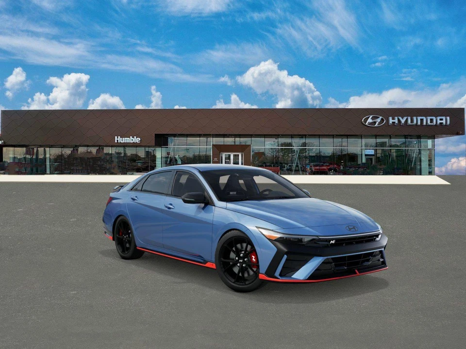 2026 Hyundai Elantra - Image 2 of 17