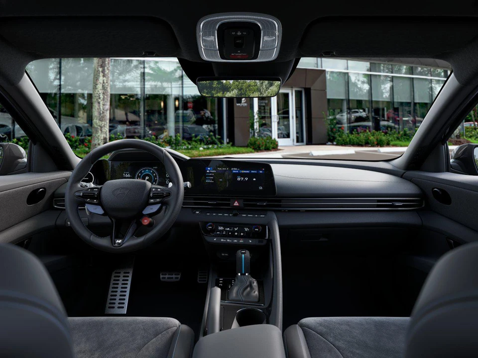 2026 Hyundai Elantra - Image 11 of 17
