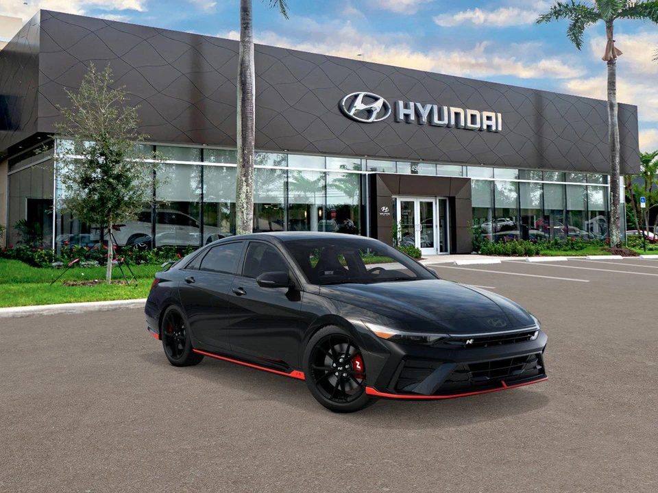2026 Hyundai Elantra - Image 2 of 17