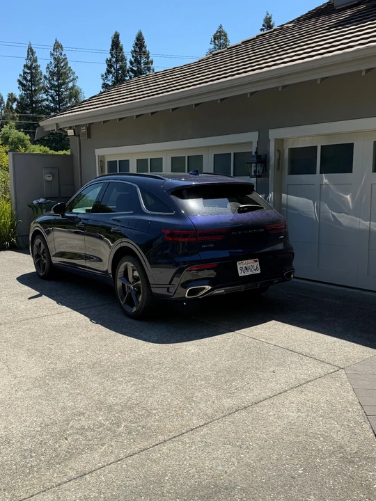 2026 Hyundai Genesis - Image 5 of 13