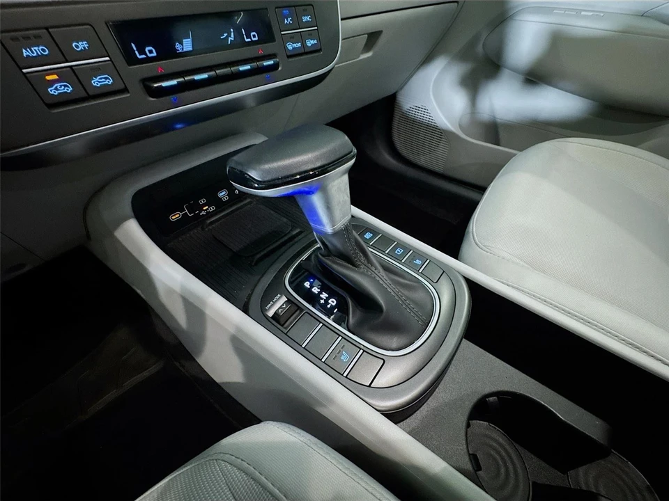 2026 Hyundai Kona - Image 14 of 31