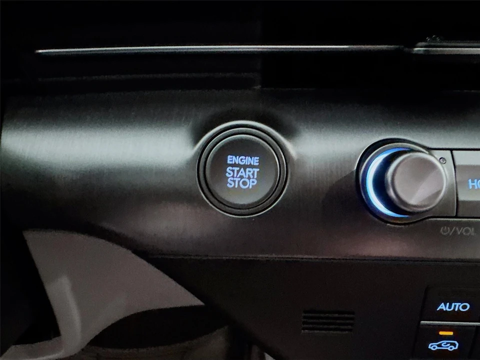 2026 Hyundai Kona - Image 12 of 31