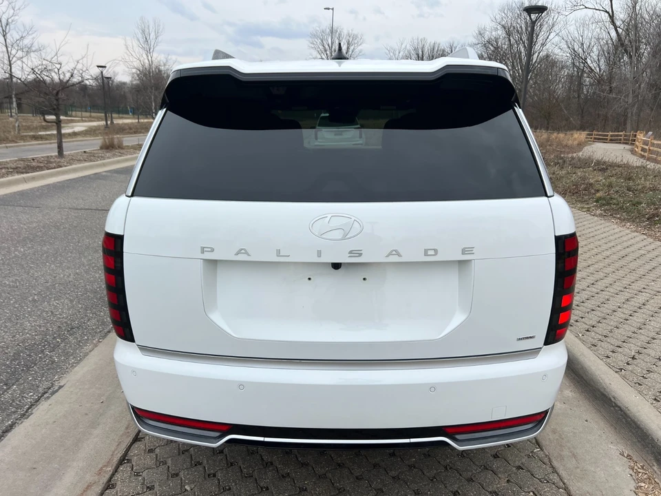 2026 Hyundai Palisade - Image 9 of 21