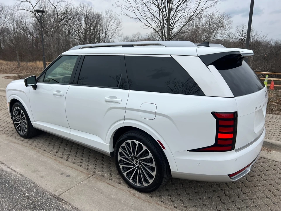 2026 Hyundai Palisade - Image 8 of 21