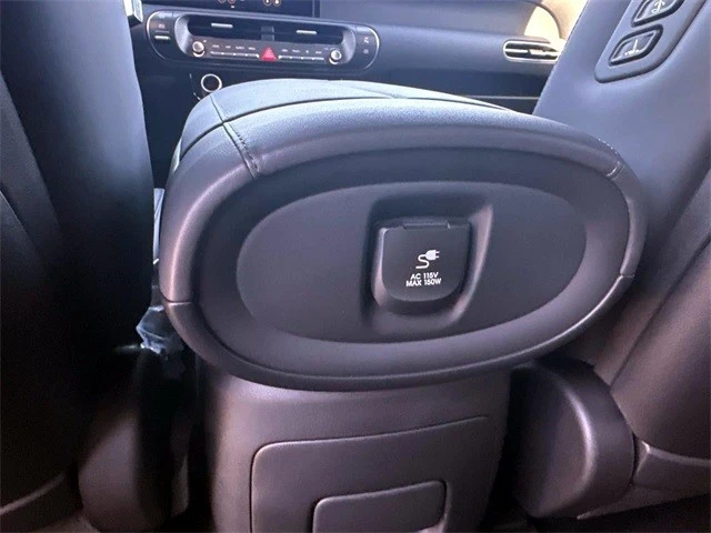 2026 Hyundai Palisade - Image 17 of 21