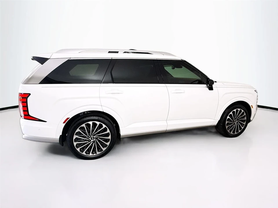 2026 Hyundai Palisade - Image 8 of 21