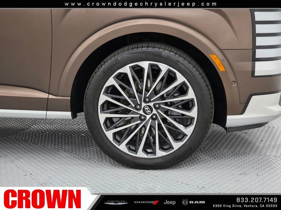 2026 Hyundai Palisade - Image 9 of 31