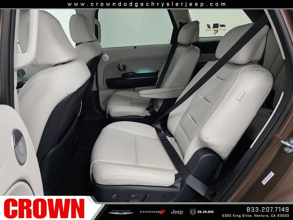 2026 Hyundai Palisade - Image 25 of 31