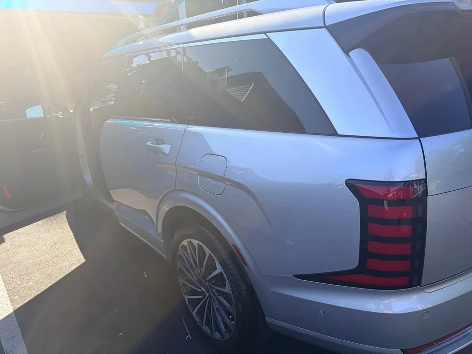 2026 Hyundai Palisade - Image 10 of 18