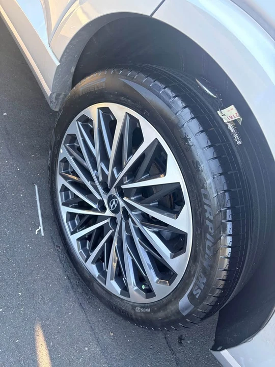 2026 Hyundai Palisade - Image 15 of 18