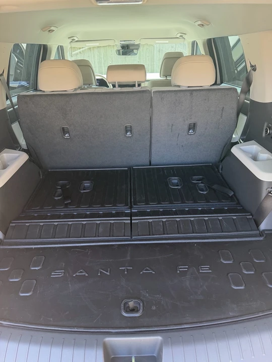 2026 Hyundai Santa Fe - Image 4 of 21