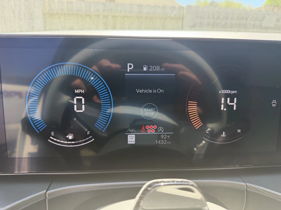 2026 Hyundai Santa Fe - Image 12 of 21
