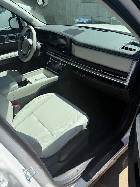 2026 Hyundai Santa Fe - Image 20 of 21