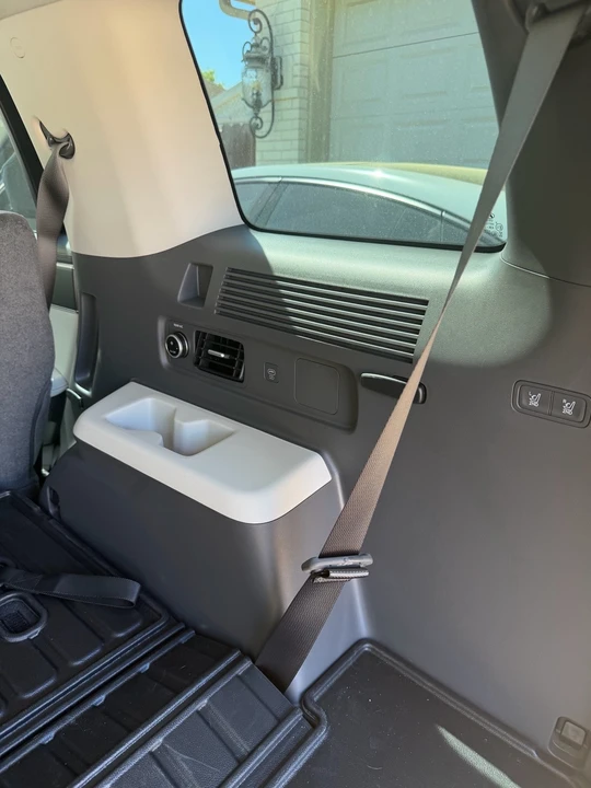 2026 Hyundai Santa Fe - Image 17 of 21