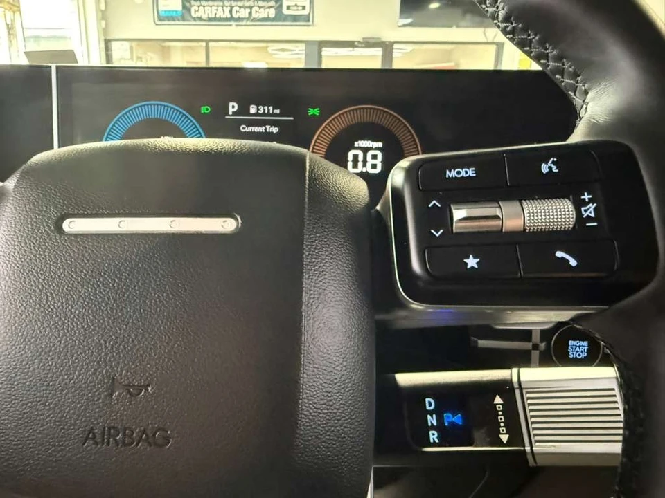 2026 Hyundai Santa Fe - Image 16 of 21