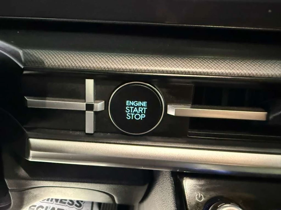 2026 Hyundai Santa Fe - Image 20 of 21