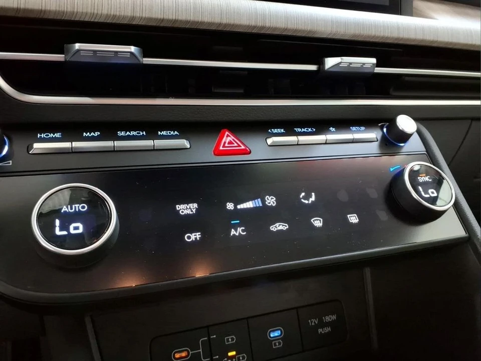 2026 Hyundai Sonata - Image 9 of 21