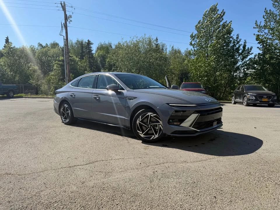 2026 Hyundai Sonata - Image 2 of 5