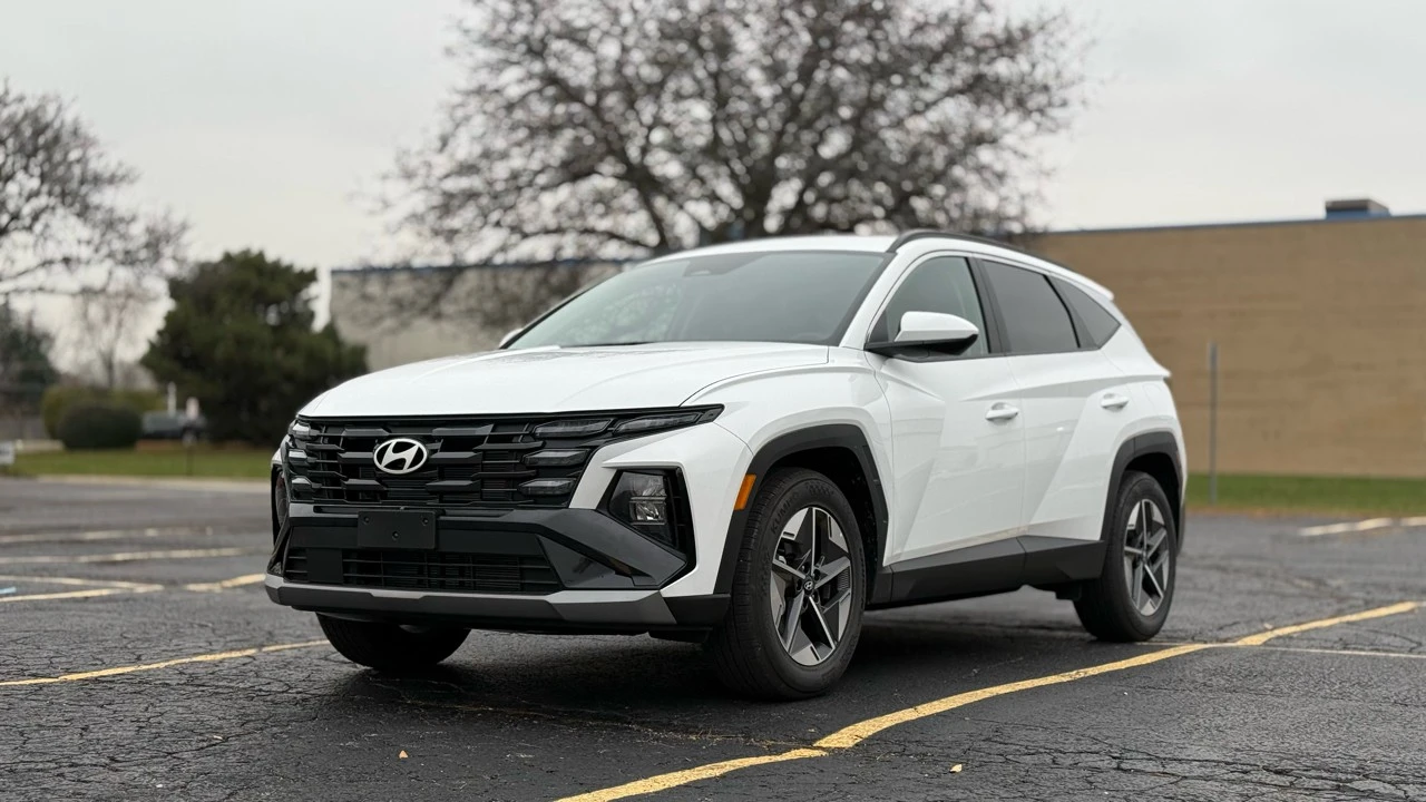 2026 Hyundai Tucson - Image 3 of 21