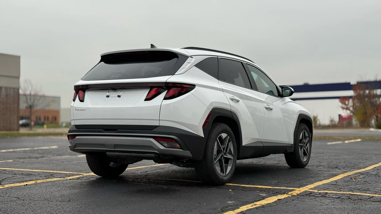 2026 Hyundai Tucson - Image 7 of 21