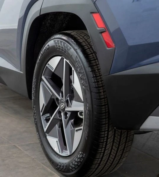 2026 Hyundai Tucson - Image 12 of 12