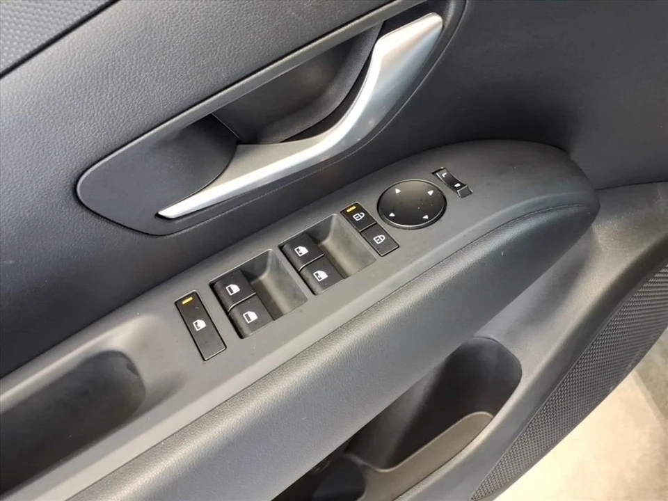 2026 Hyundai Tucson - Image 11 of 21