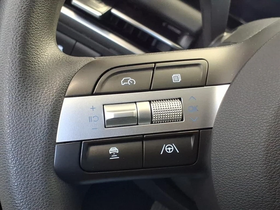 2026 Hyundai Tucson - Image 14 of 21