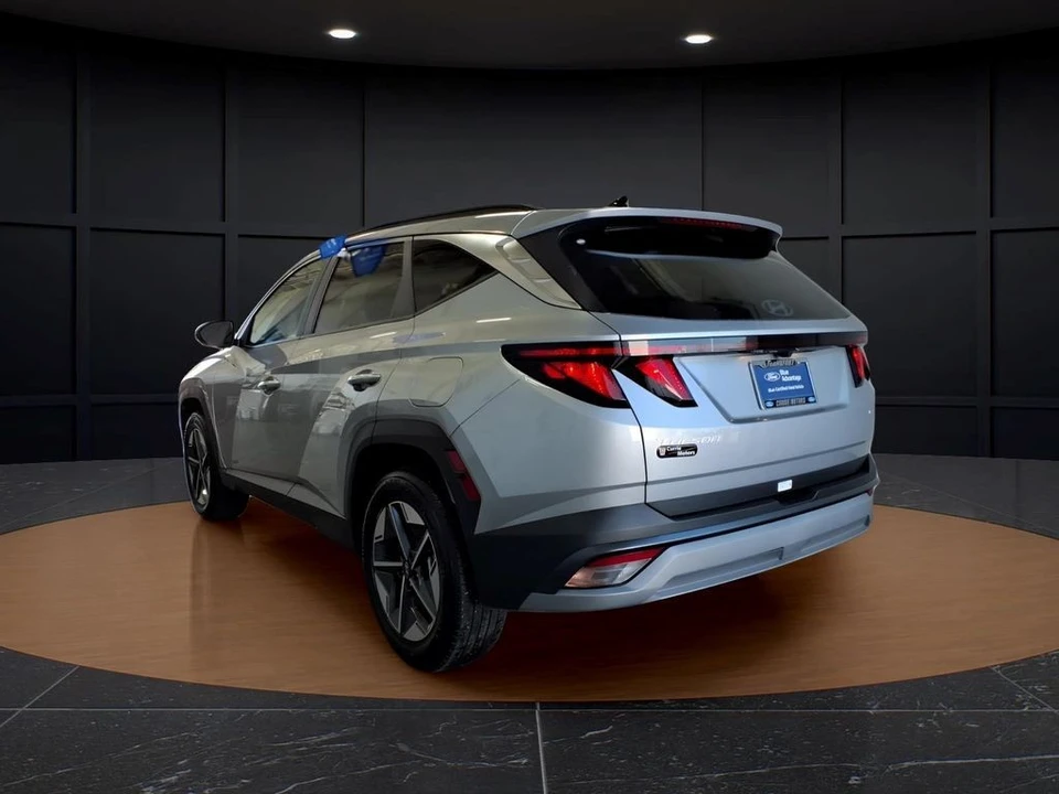 2026 Hyundai Tucson - Image 4 of 26