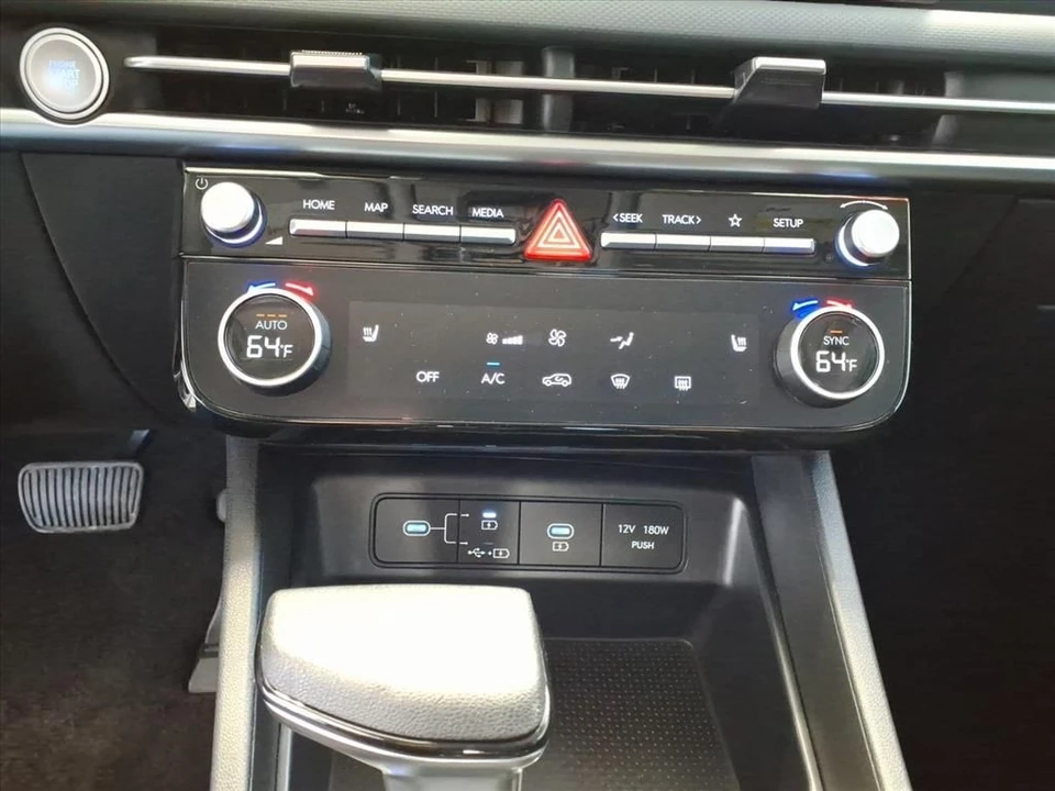 2026 Hyundai Tucson - Image 9 of 21