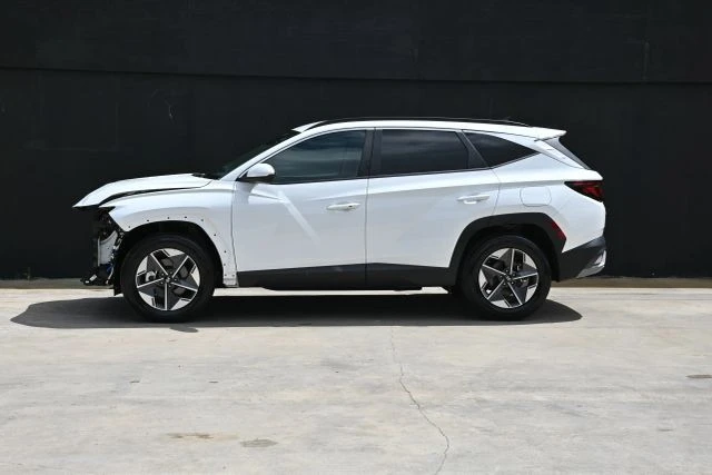 2026 Hyundai Tucson - Image 7 of 21