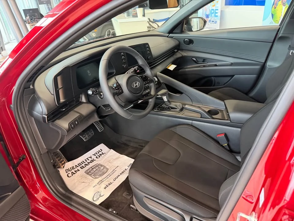 2026 Hyundai Elantra - Image 9 of 10