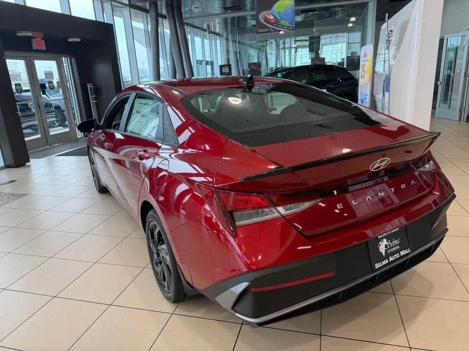 2026 Hyundai Elantra - Image 3 of 10