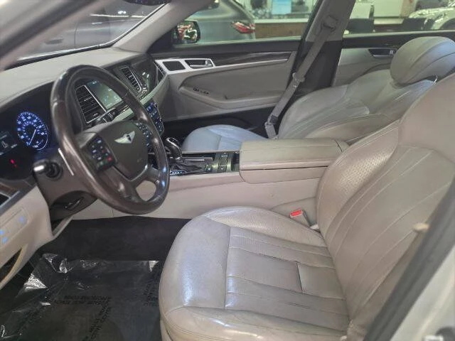 2026 Hyundai Genesis - Image 7 of 20