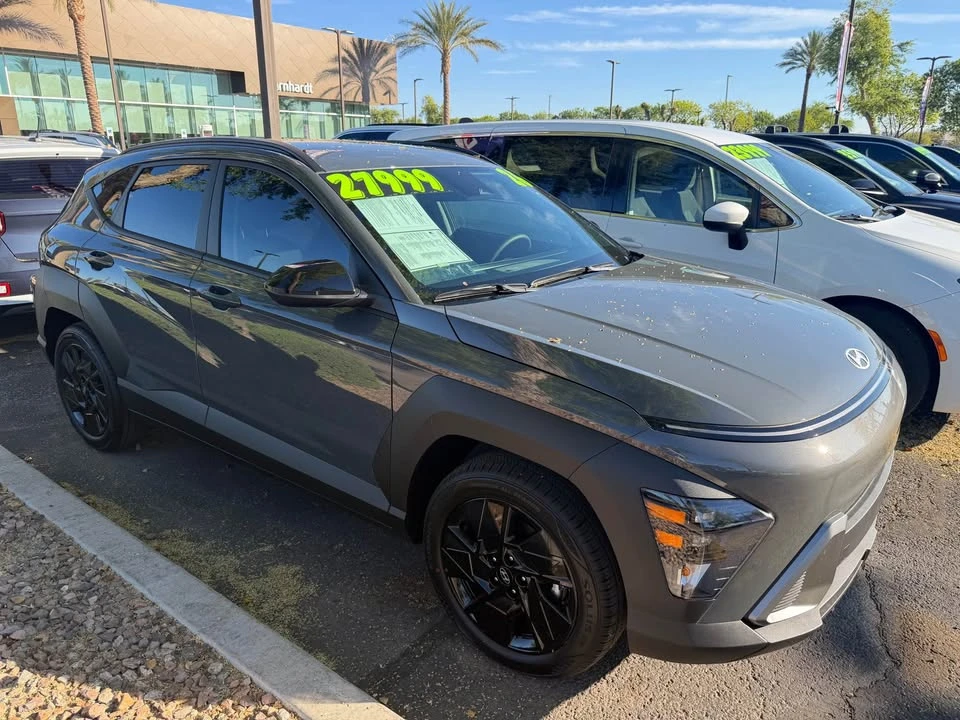 2026 Hyundai Kona - Image 2 of 10