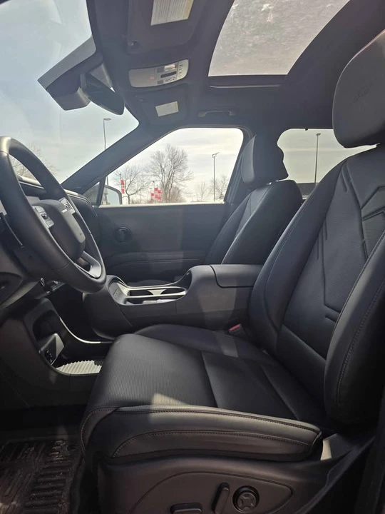 2026 Hyundai Palisade - Image 12 of 14