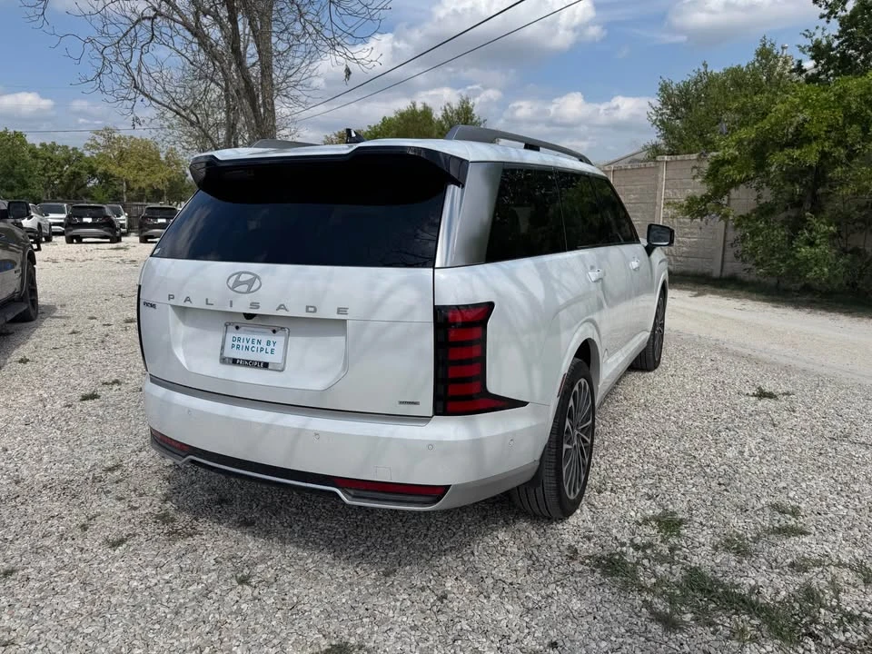 2026 Hyundai Palisade - Image 6 of 12