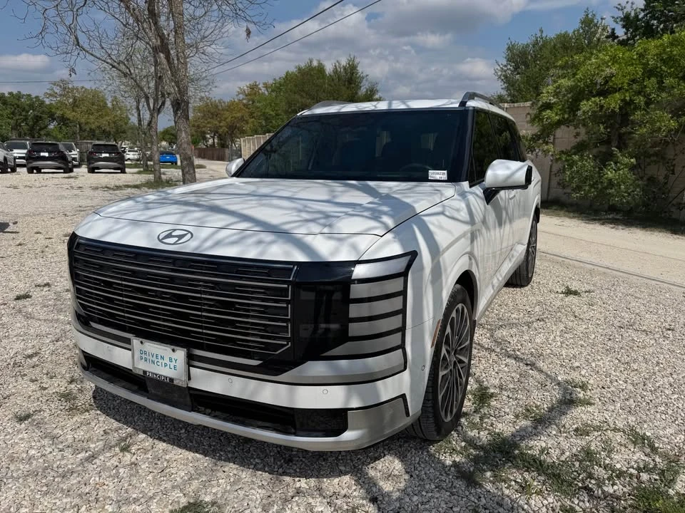 2026 Hyundai Palisade - Image 3 of 12