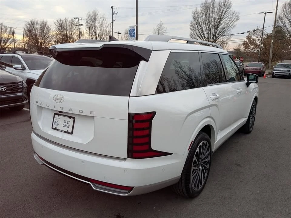 2026 Hyundai Palisade - Image 4 of 19