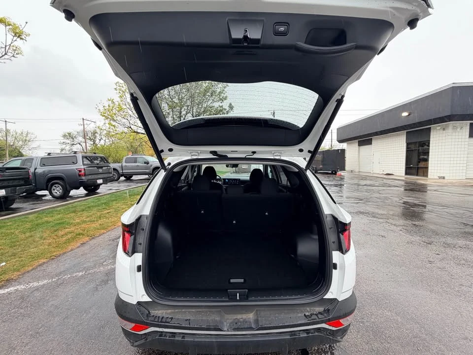 2026 Hyundai Tucson - Image 4 of 13