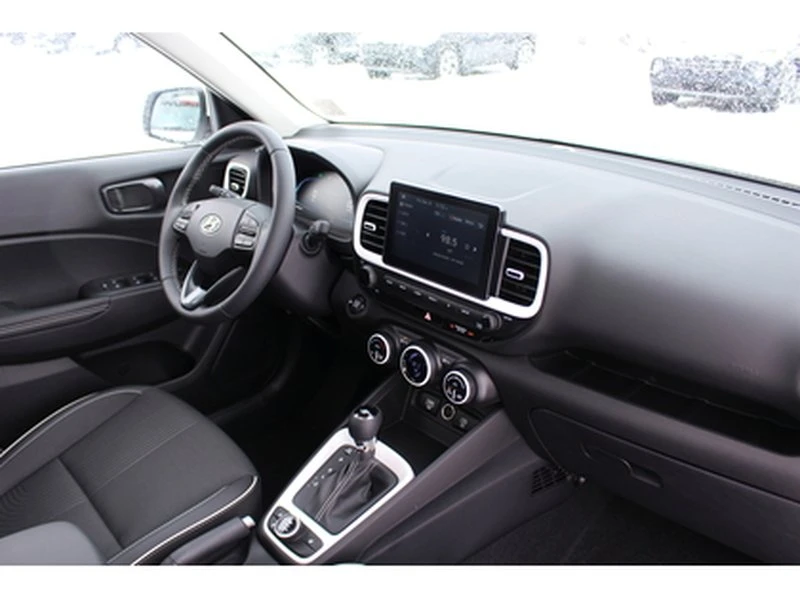 2026 Hyundai Venue - Image 18 of 20