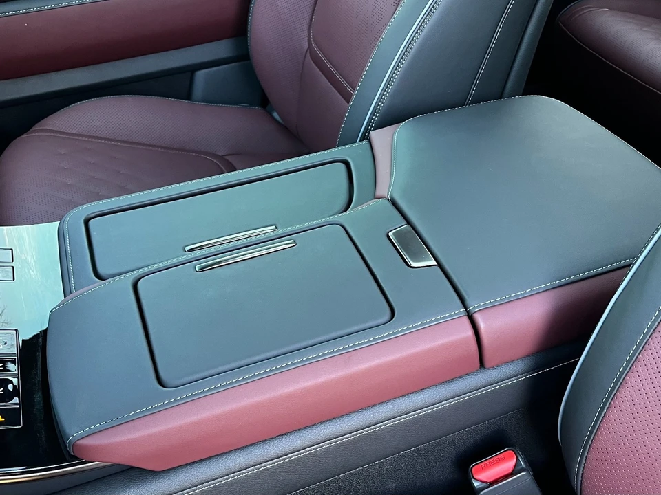 2026 Infiniti QX80 - Image 12 of 21