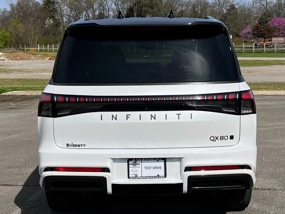 2026 Infiniti QX80 - Image 6 of 21