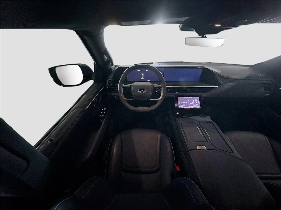 2026 Infiniti QX80 - Image 3 of 31