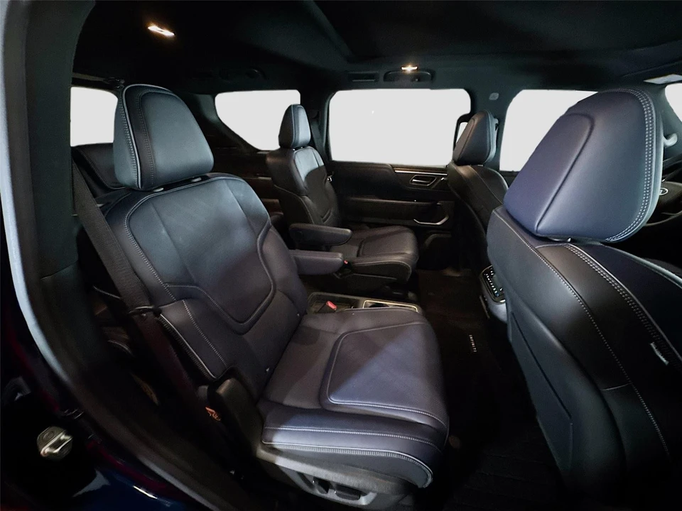 2026 Infiniti QX80 - Image 23 of 31