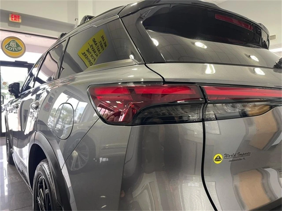 2026 Infiniti QX60 2nd Gen - Image 14 of 31