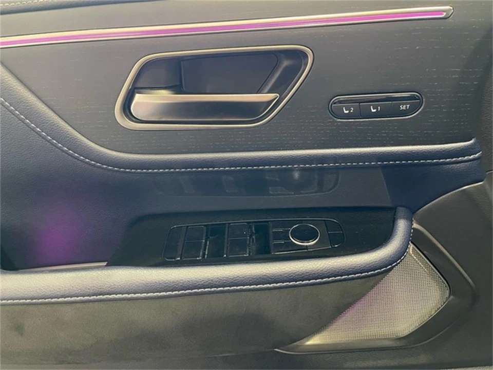 2026 Infiniti QX80 - Image 26 of 31