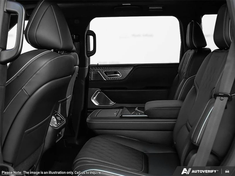 2026 Infiniti QX80 - Image 16 of 20